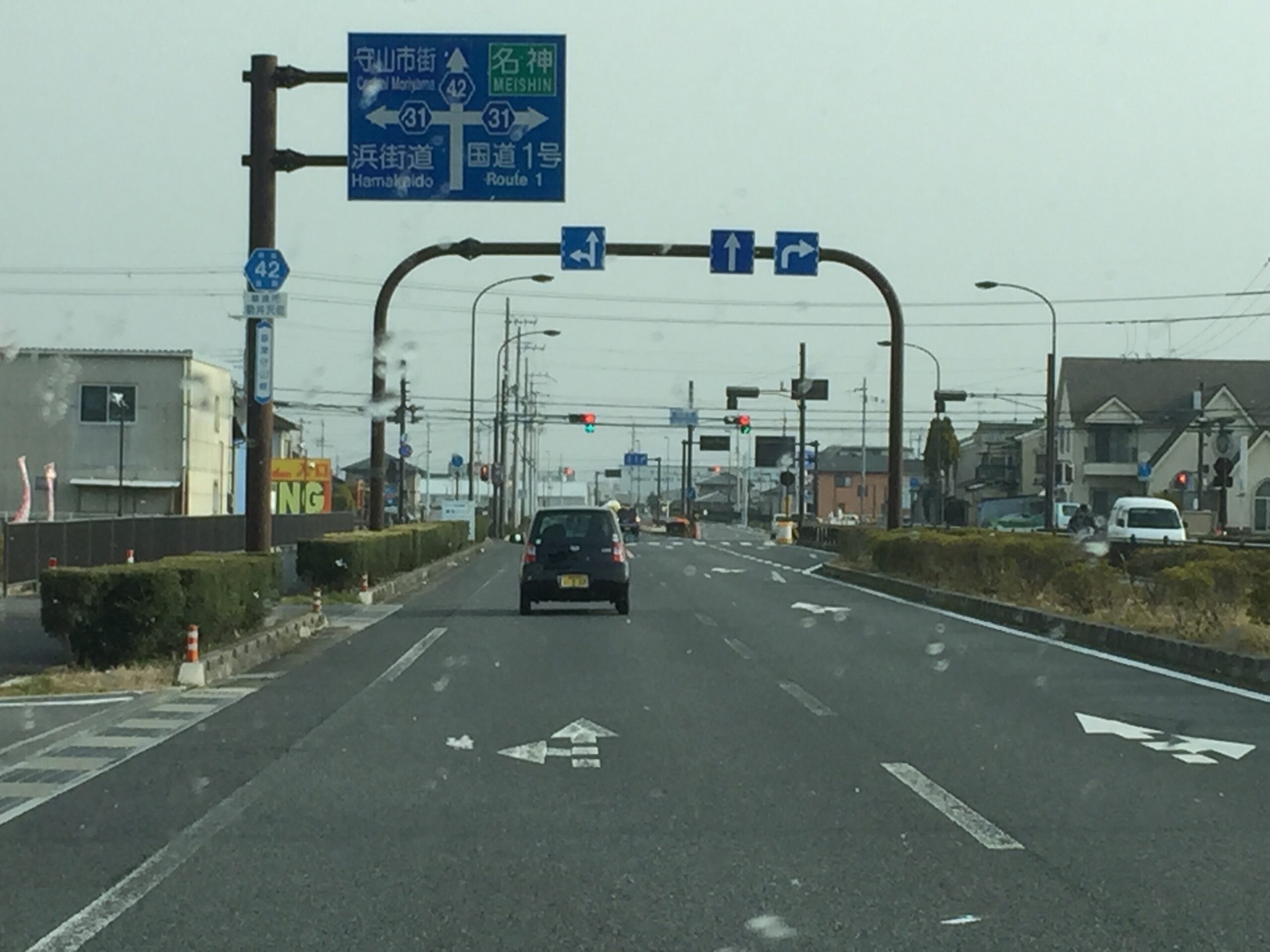 在日本自駕的輕型小座車，好開，空間又設計超方便放行李